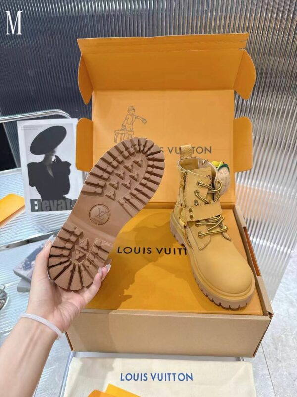 New Collection Fashion Women LV Shoes 1084