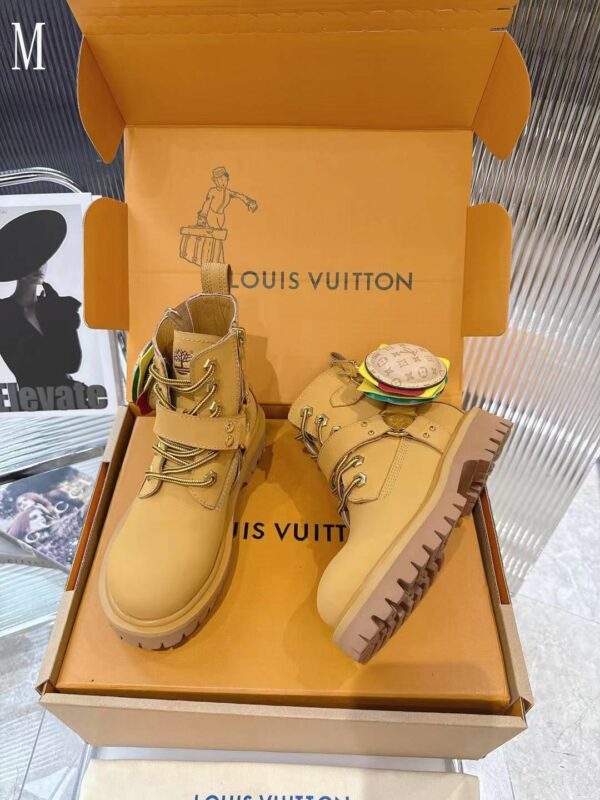New Collection Fashion Women LV Shoes 1084
