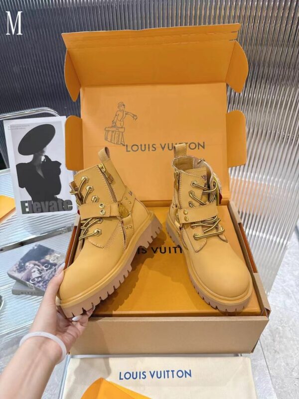 New Collection Fashion Women LV Shoes 1084