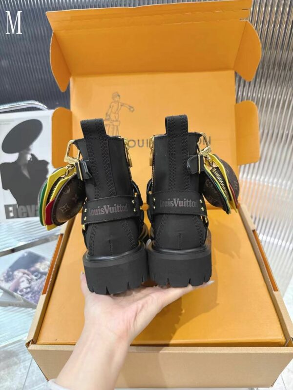 New Collection Fashion Women LV Shoes 1085