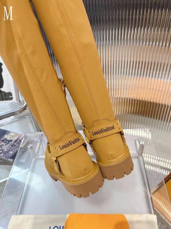 New Collection Fashion Women LV Shoes 1086