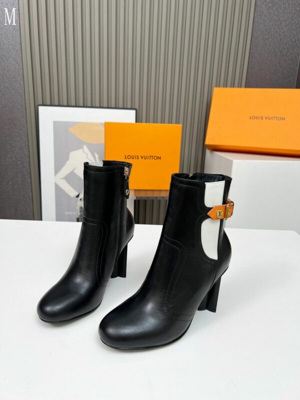 New Collection Fashion Women LV Shoes 1090