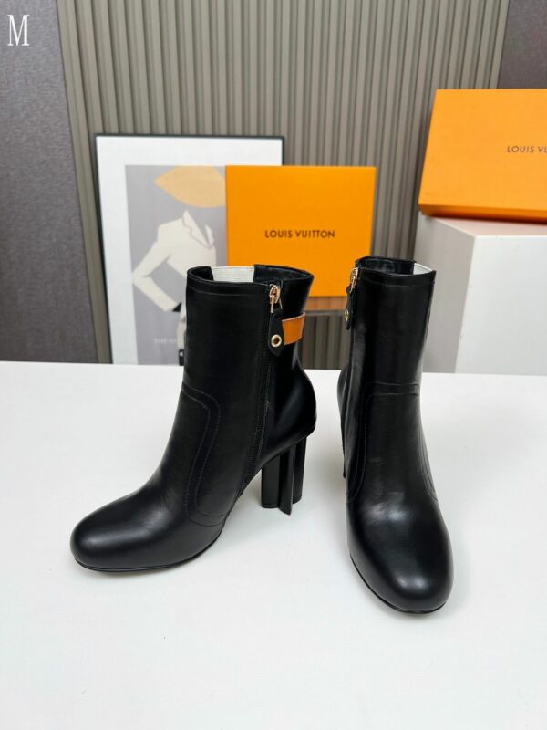 New Collection Fashion Women LV Shoes 1090