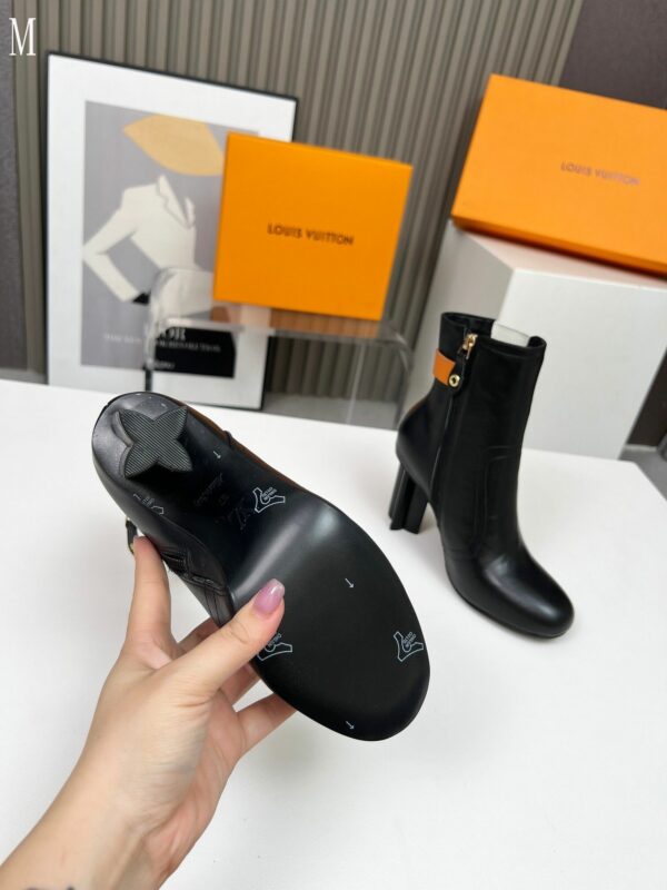 New Collection Fashion Women LV Shoes 1090