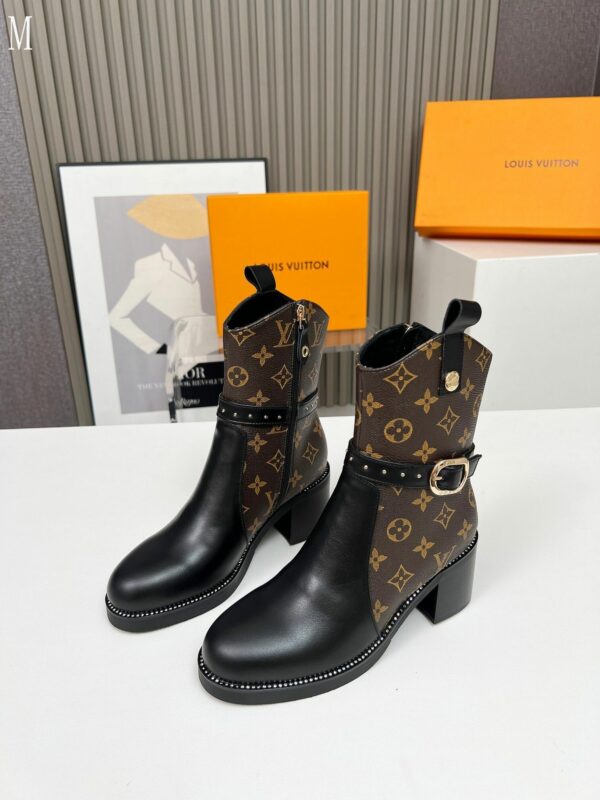 New Collection Fashion Women LV Shoes 1093