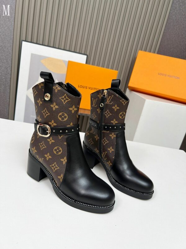 New Collection Fashion Women LV Shoes 1093