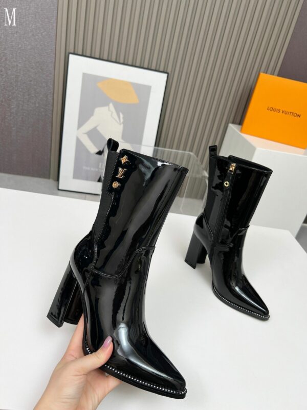 New Collection Fashion Women LV Shoes 1098