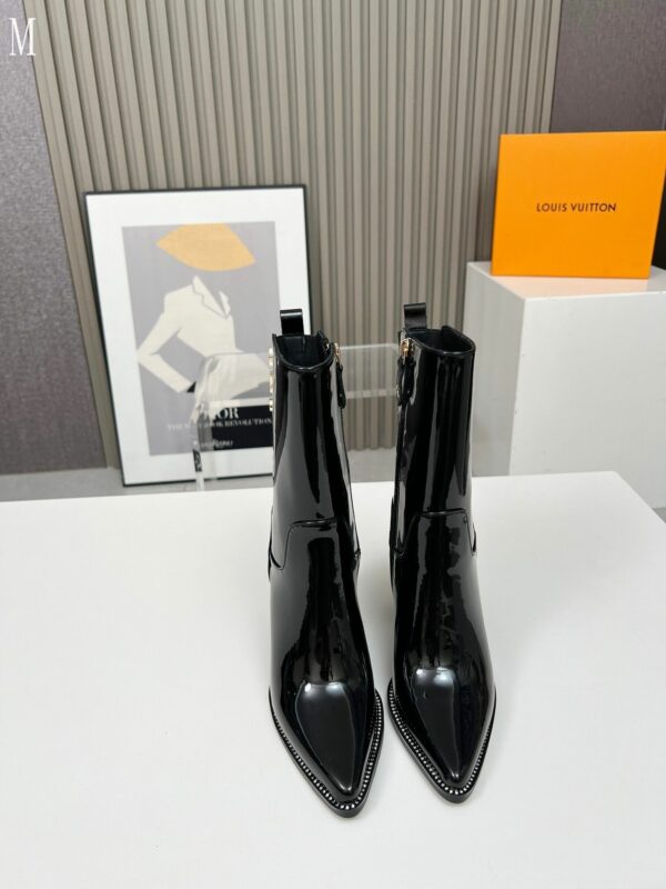 New Collection Fashion Women LV Shoes 1098