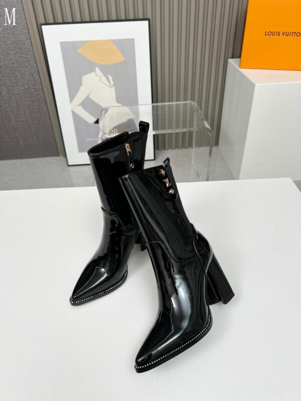 New Collection Fashion Women LV Shoes 1098