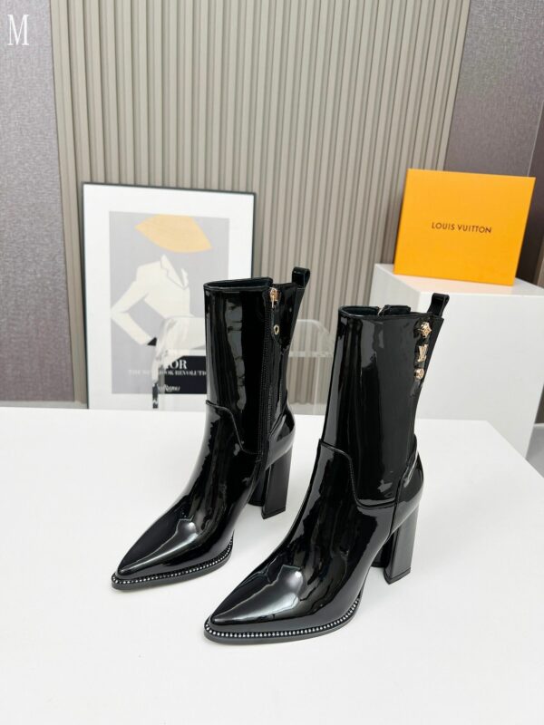 New Collection Fashion Women LV Shoes 1098