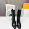 New Collection Fashion Women LV Shoes 1100 New Collection Fashion Women LV Shoes 1100
