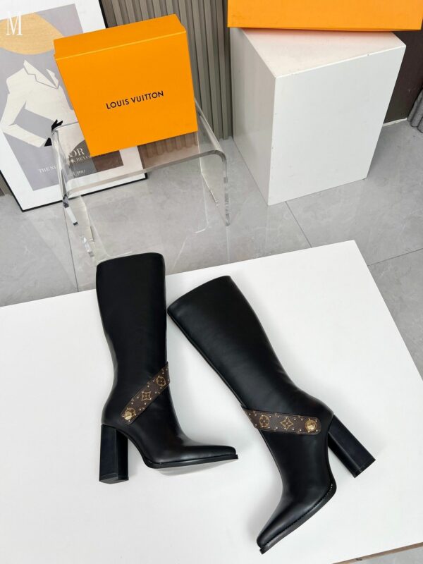 New Collection Fashion Women LV Shoes 1101