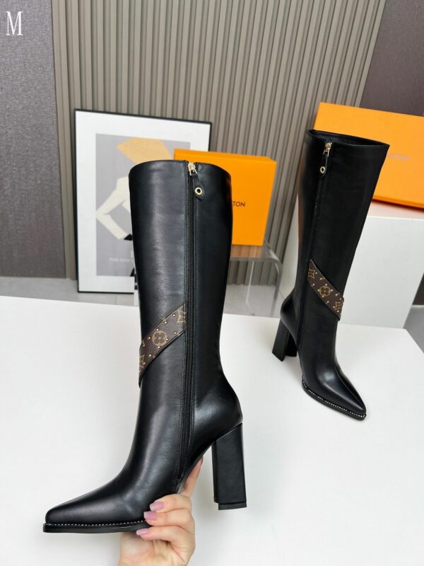New Collection Fashion Women LV Shoes 1101