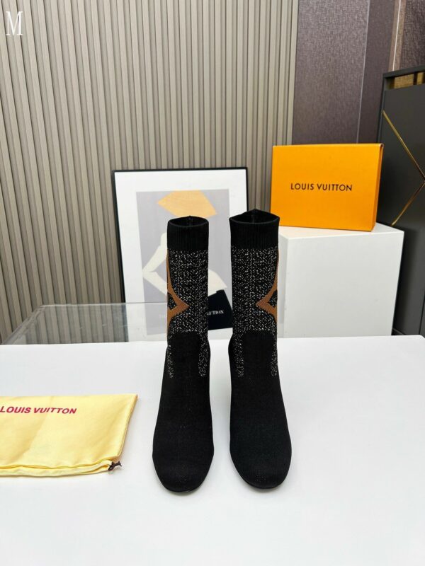 New Collection Fashion Women LV Shoes 1105