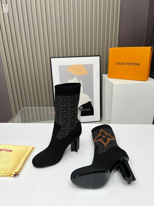 New Collection Fashion Women LV Shoes 1105