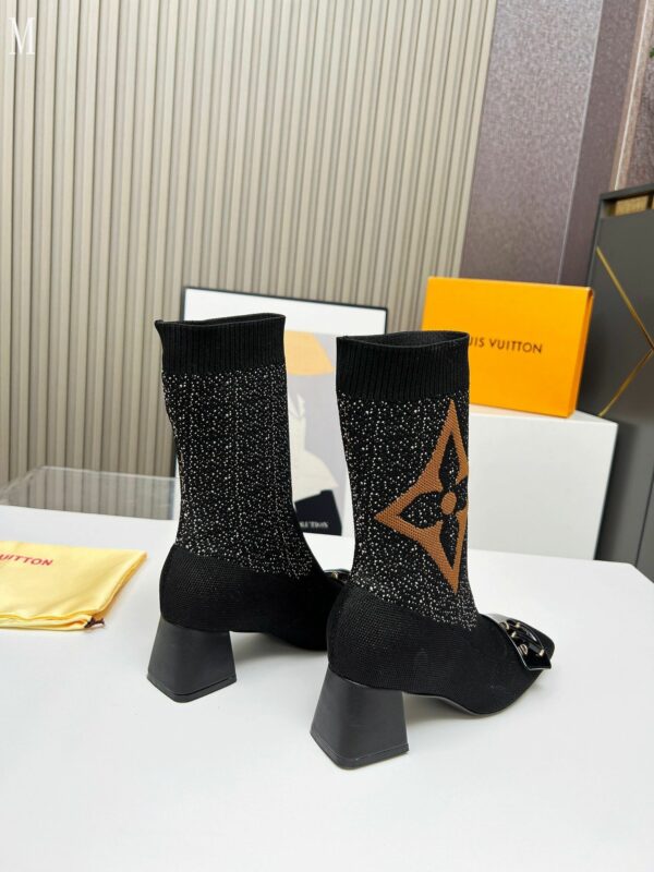 New Collection Fashion Women LV Shoes 1108