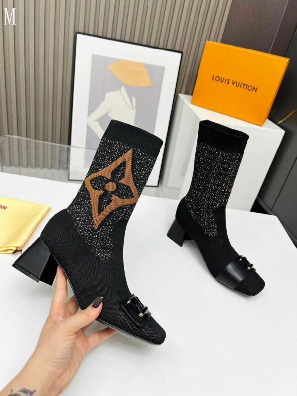 New Collection Fashion Women LV Shoes 1107