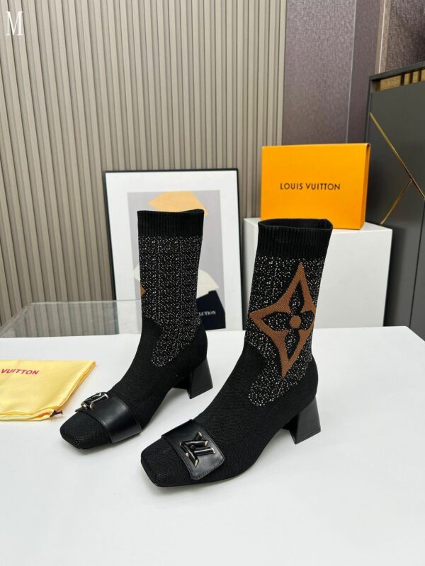 New Collection Fashion Women LV Shoes 1107