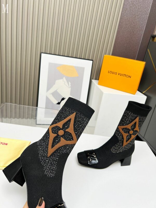 New Collection Fashion Women LV Shoes 1108