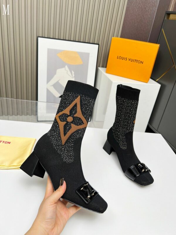 New Collection Fashion Women LV Shoes 1108