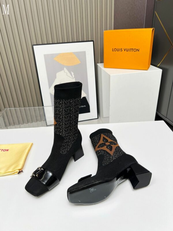 New Collection Fashion Women LV Shoes 1108