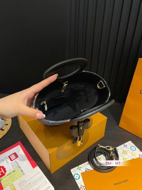New Collection Fashion LV Handbag L2186
