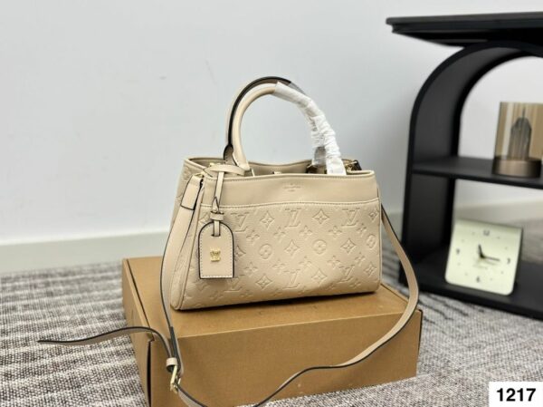 New Collection Fashion LV Handbag LV509252