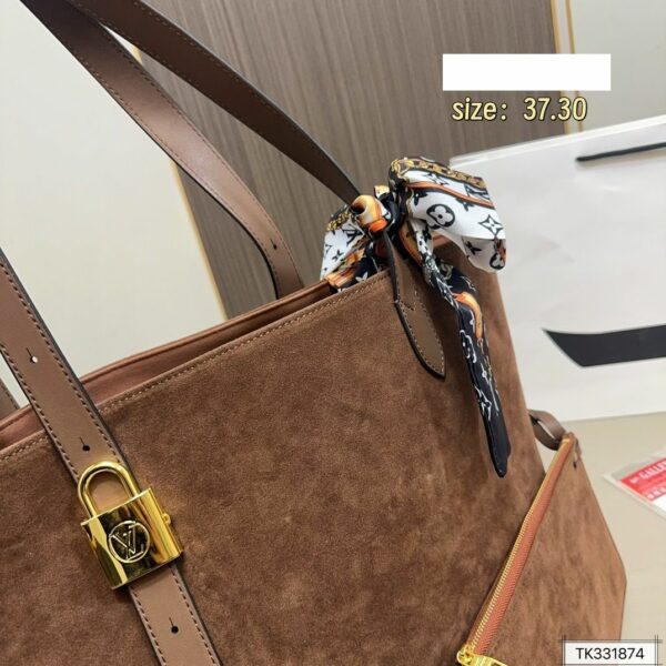 New Collection Fashion LV Handbag LV5092612