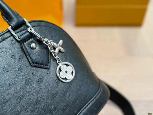 New Collection Fashion LV Handbag LV5092617.1