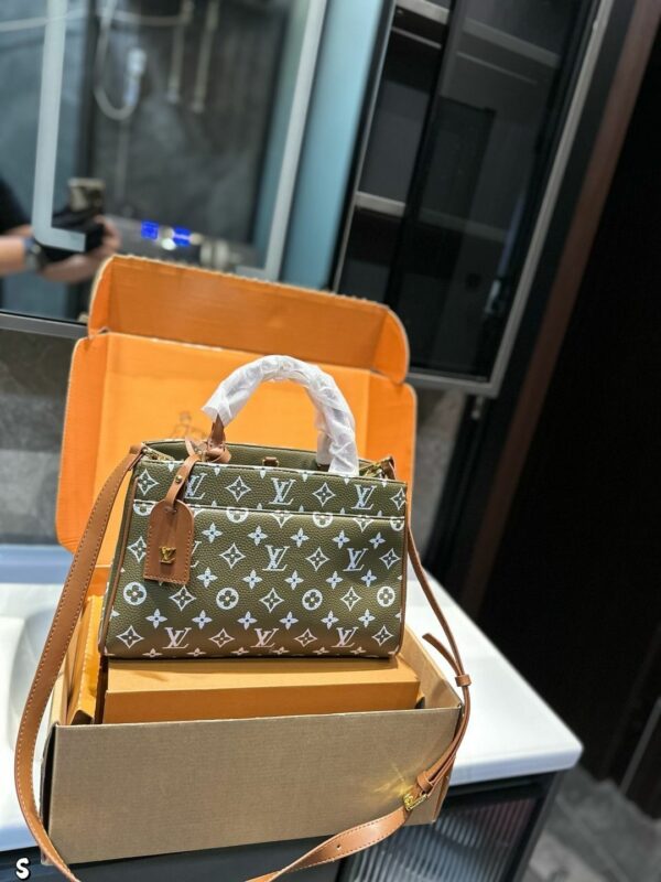 New Collection Fashion LV Handbag LV2510102