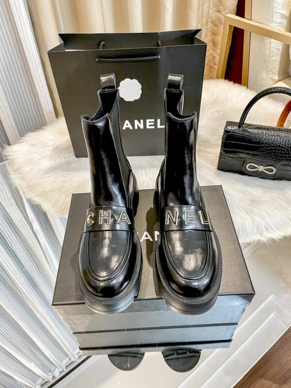 New Collection Fashion Shoes C3303