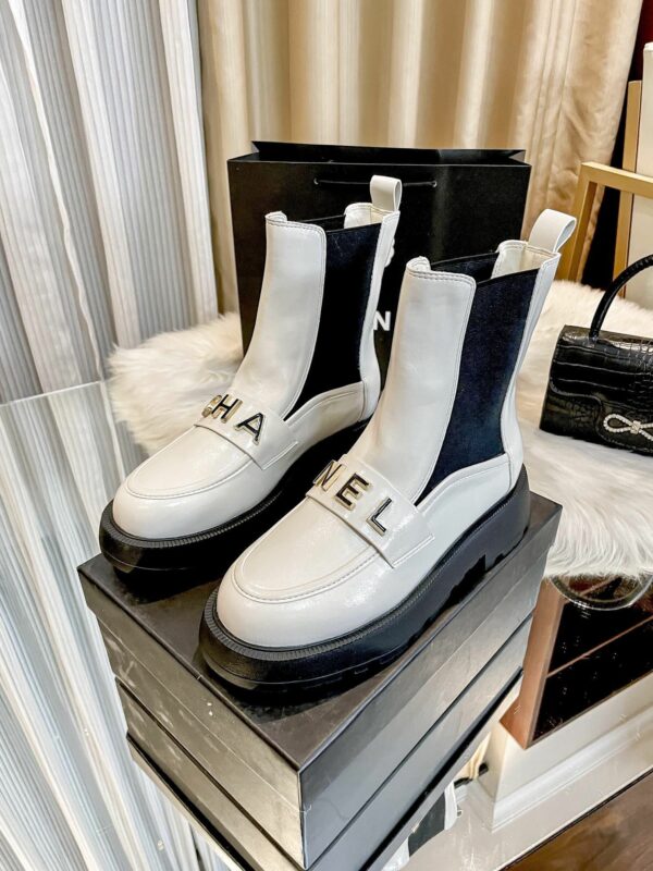 New Collection Fashion Shoes C3303