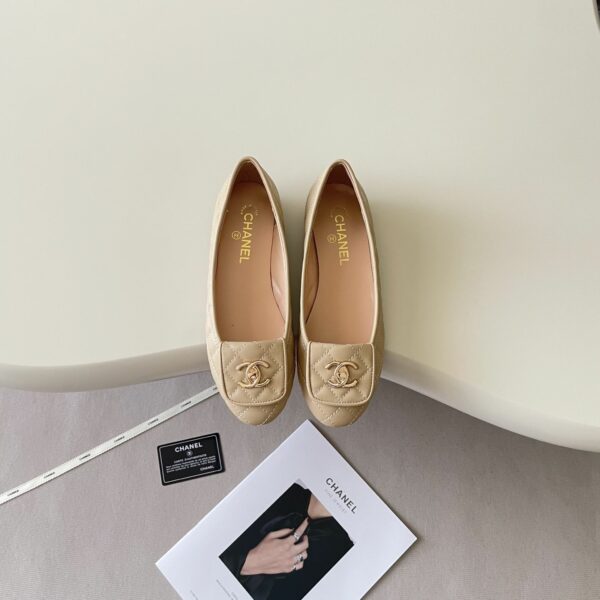 New Collection Fashion Shoes C3302