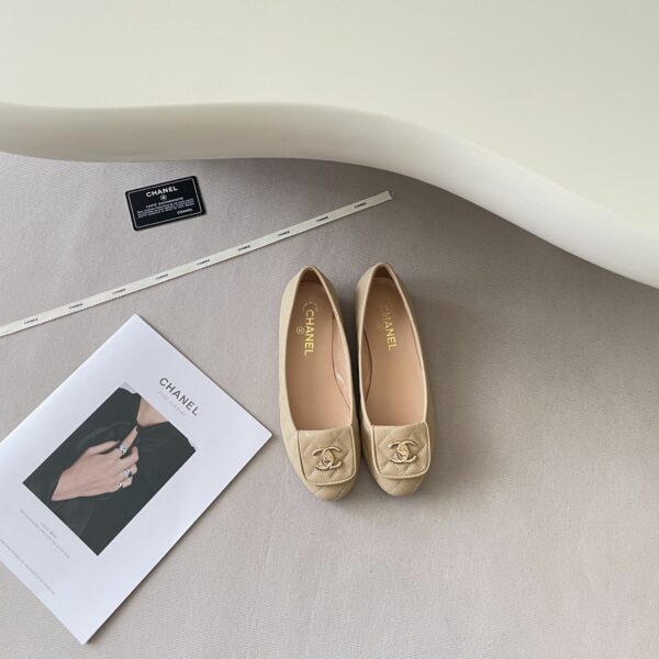 New Collection Fashion Shoes C3302
