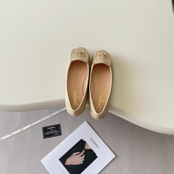 New Collection Fashion Shoes C3302