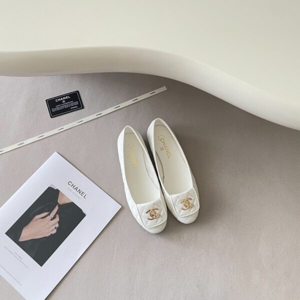 New Collection Fashion Shoes C3302