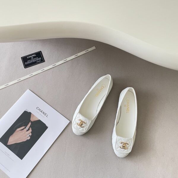 New Collection Fashion Shoes C3302