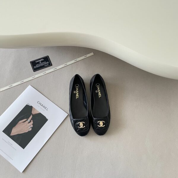New Collection Fashion Shoes C3302