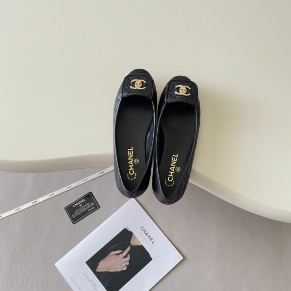 New Collection Fashion Shoes C3302
