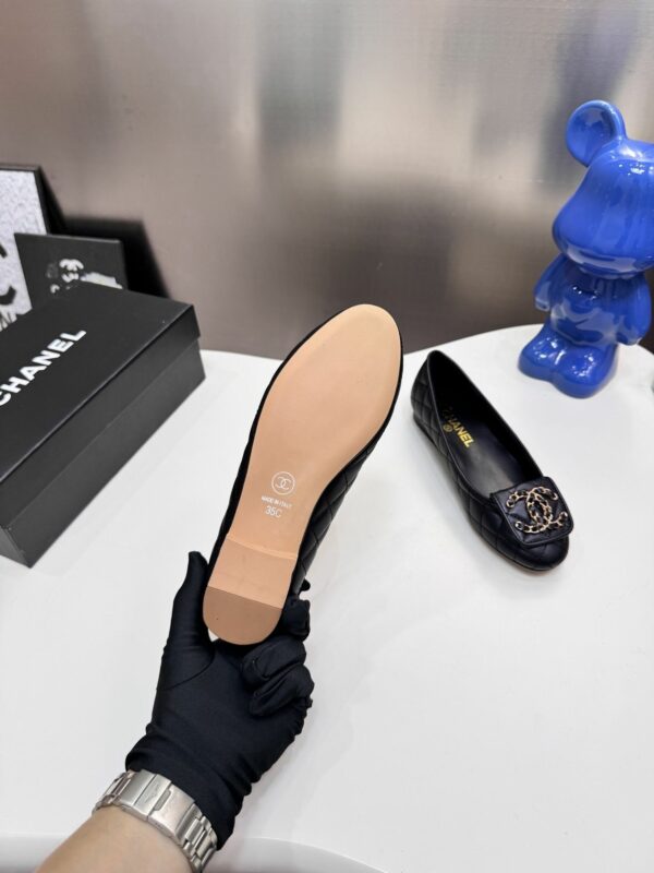 New Collection Fashion Shoes C3301