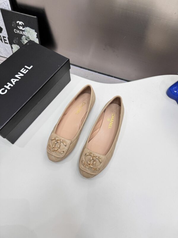 New Collection Fashion Shoes C3301