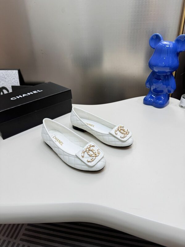 New Collection Fashion Shoes C3301