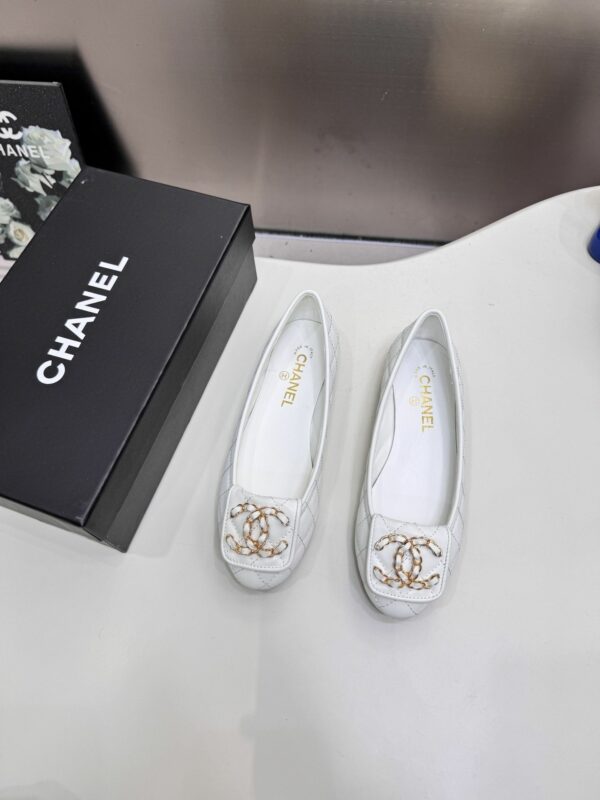 New Collection Fashion Shoes C3301
