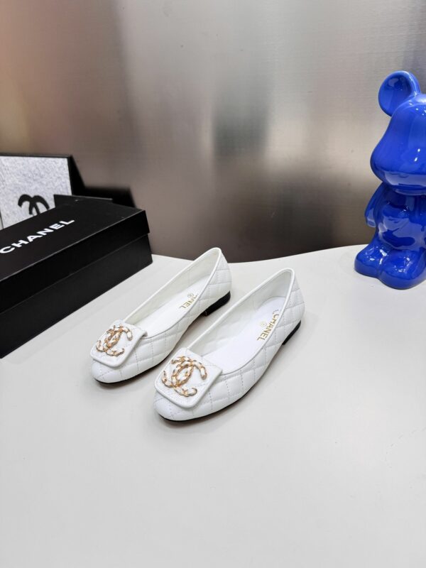New Collection Fashion Shoes C3301