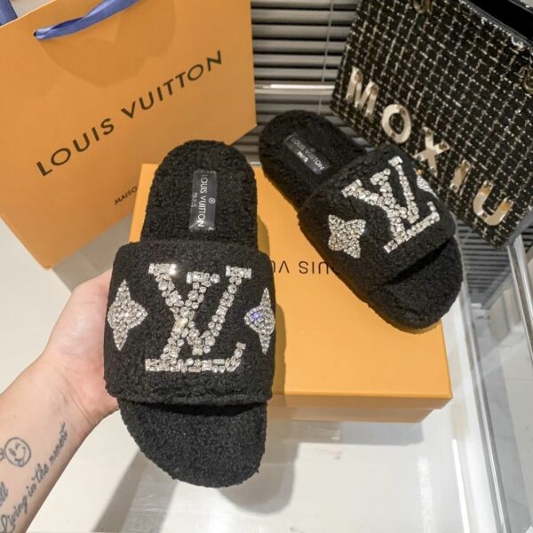 New Collection Fashion Shoes L3401