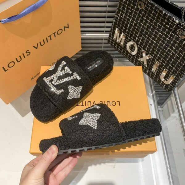 New Collection Fashion Shoes L3401