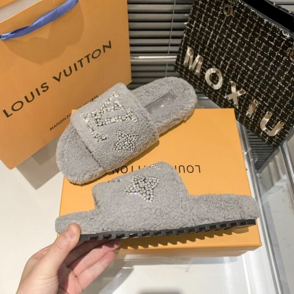 New Collection Fashion Shoes L3401