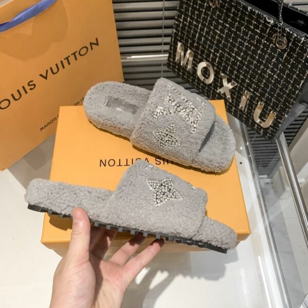 New Collection Fashion Shoes L3401