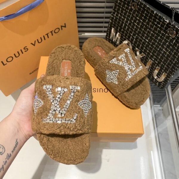 New Collection Fashion Shoes L3401