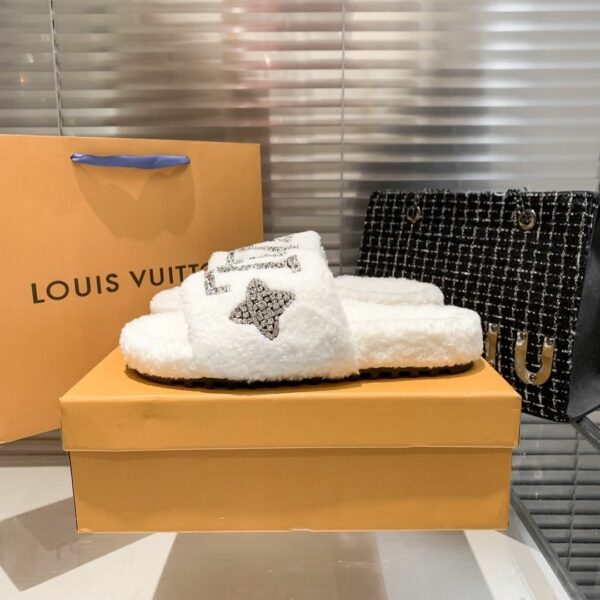 New Collection Fashion Shoes L3401